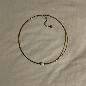 choker with pearl